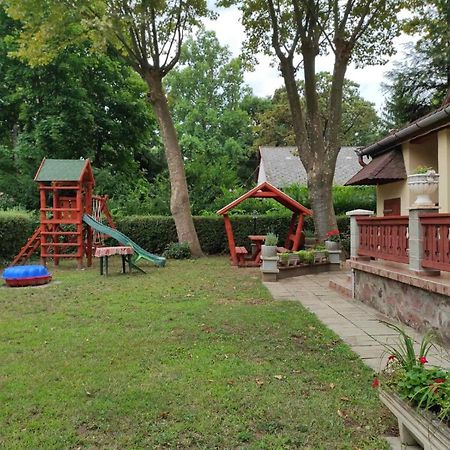 Balatonszemesi Nyaralohaz Villa Ngoại thất bức ảnh